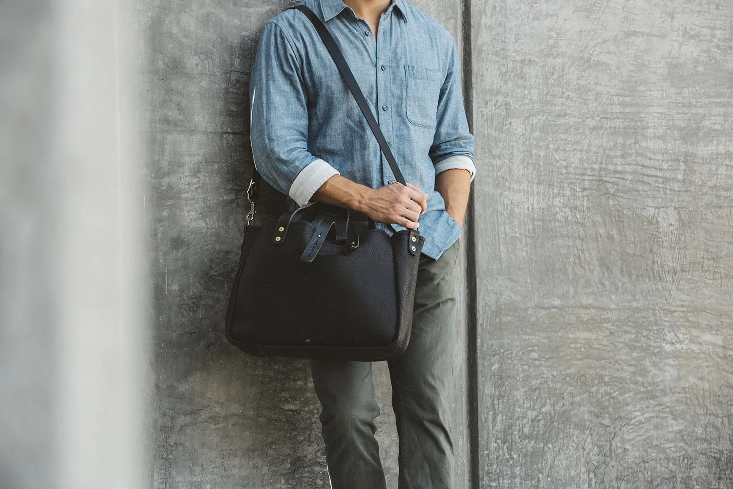 BUCHANAN LEATHER TOTE BAG | BRIEFCASE