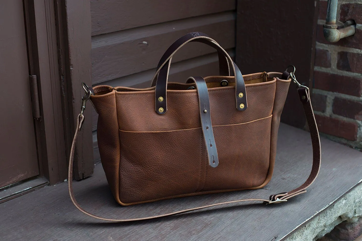 BUCHANAN LEATHER TOTE BAG | BRIEFCASE