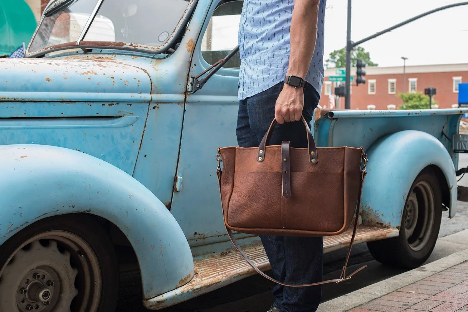 BUCHANAN LEATHER TOTE BAG | BRIEFCASE
