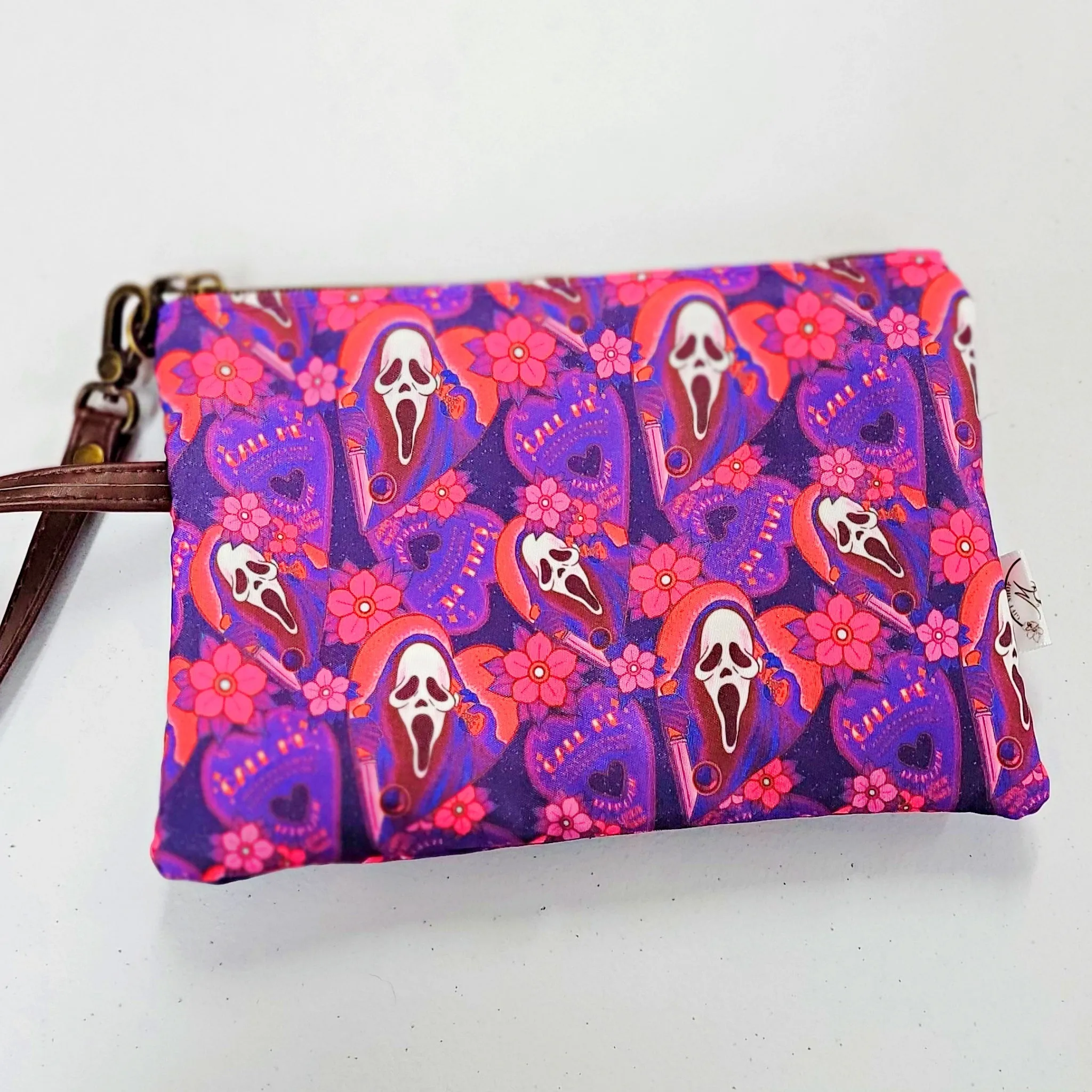 Call Me : Scream Wristlet