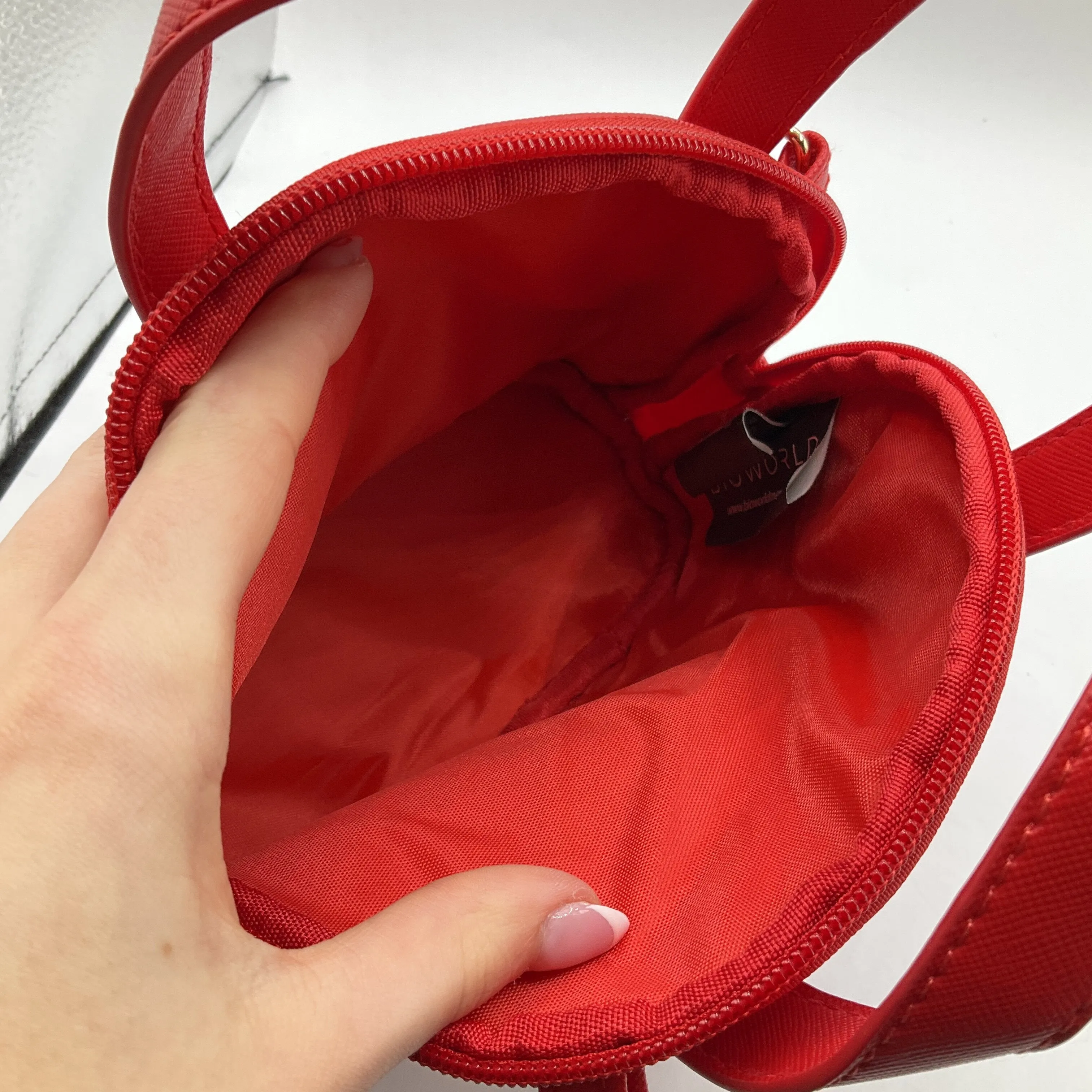 Crossbody By Clothes Mentor  Size: Small