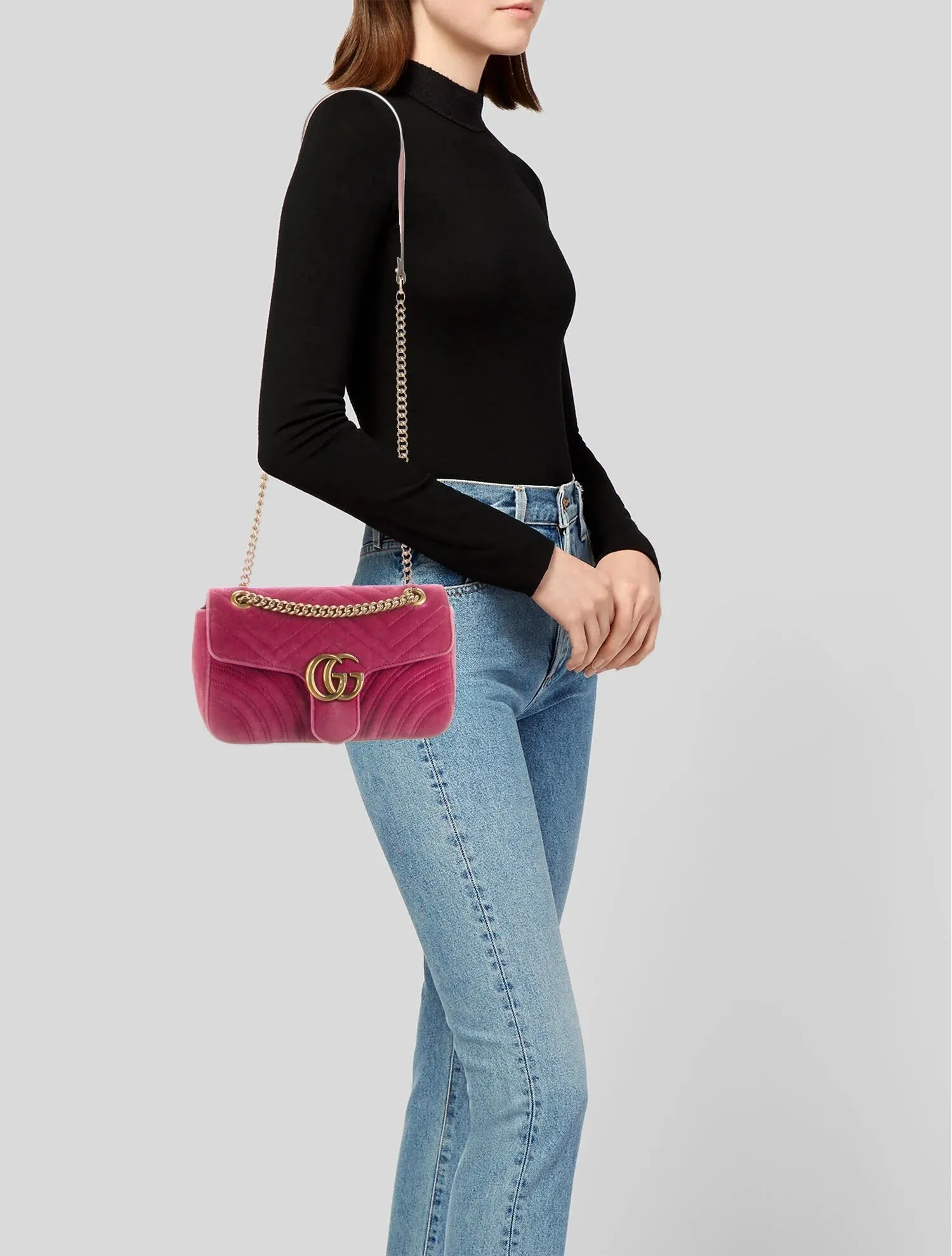 Gucci GG Marmont Shoulder Bag in Pink Velvet