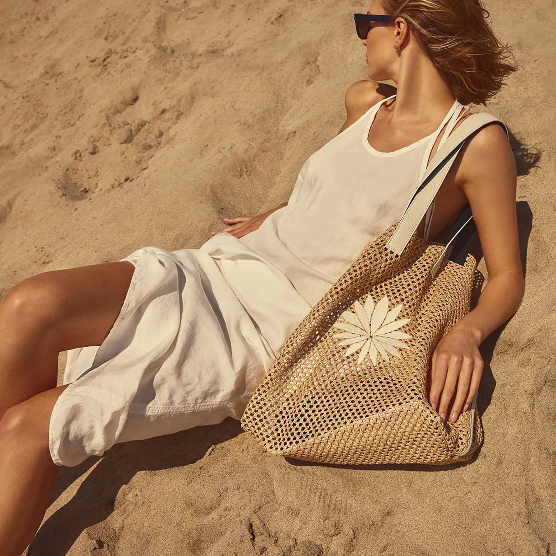 Lotus Raffia Tote - White Sand