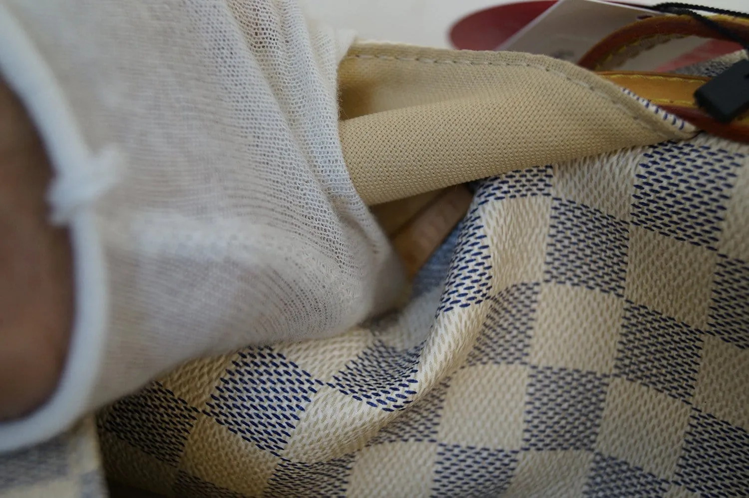 Louis Vuitton Damier Azur Totally MM Shoulder Handbag