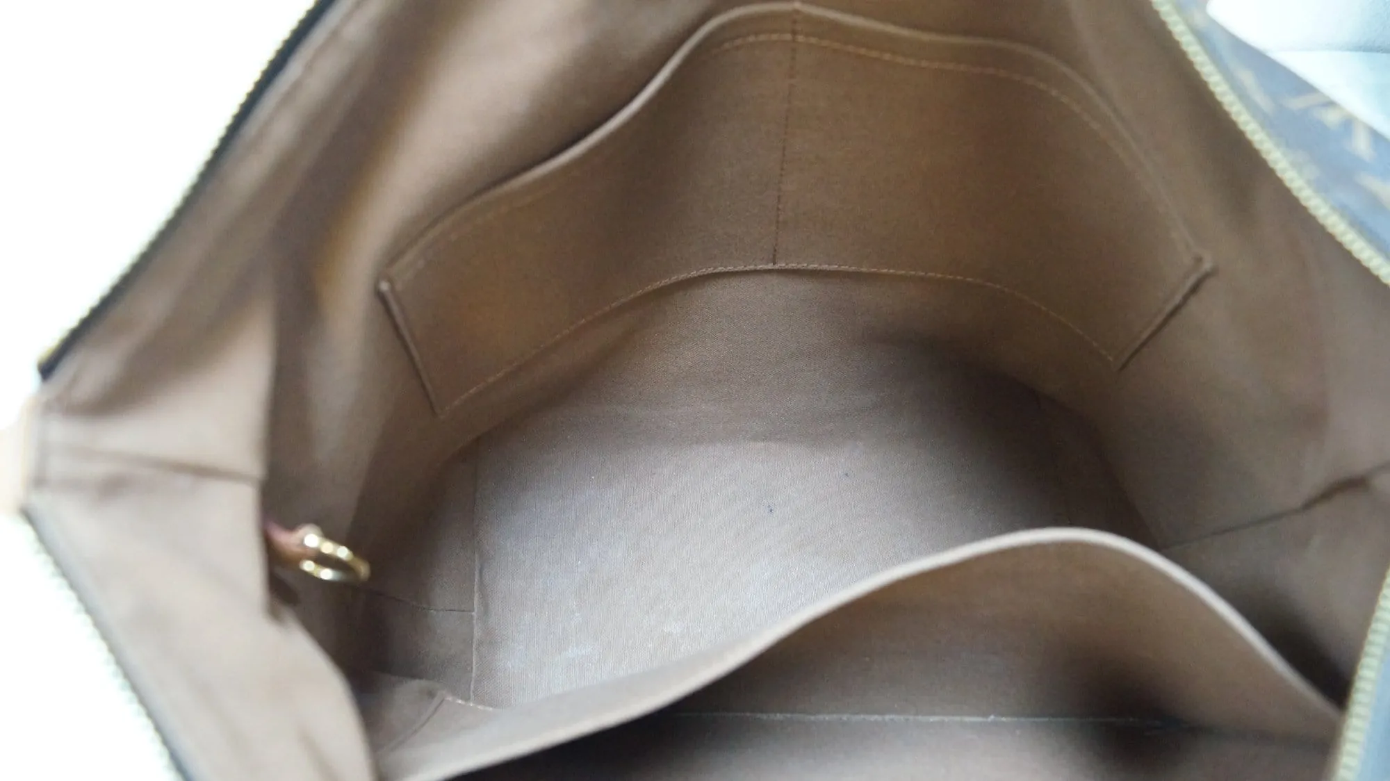 LOUIS VUITTON Monogram Canvas Totally MM Tote Shoulder Bag