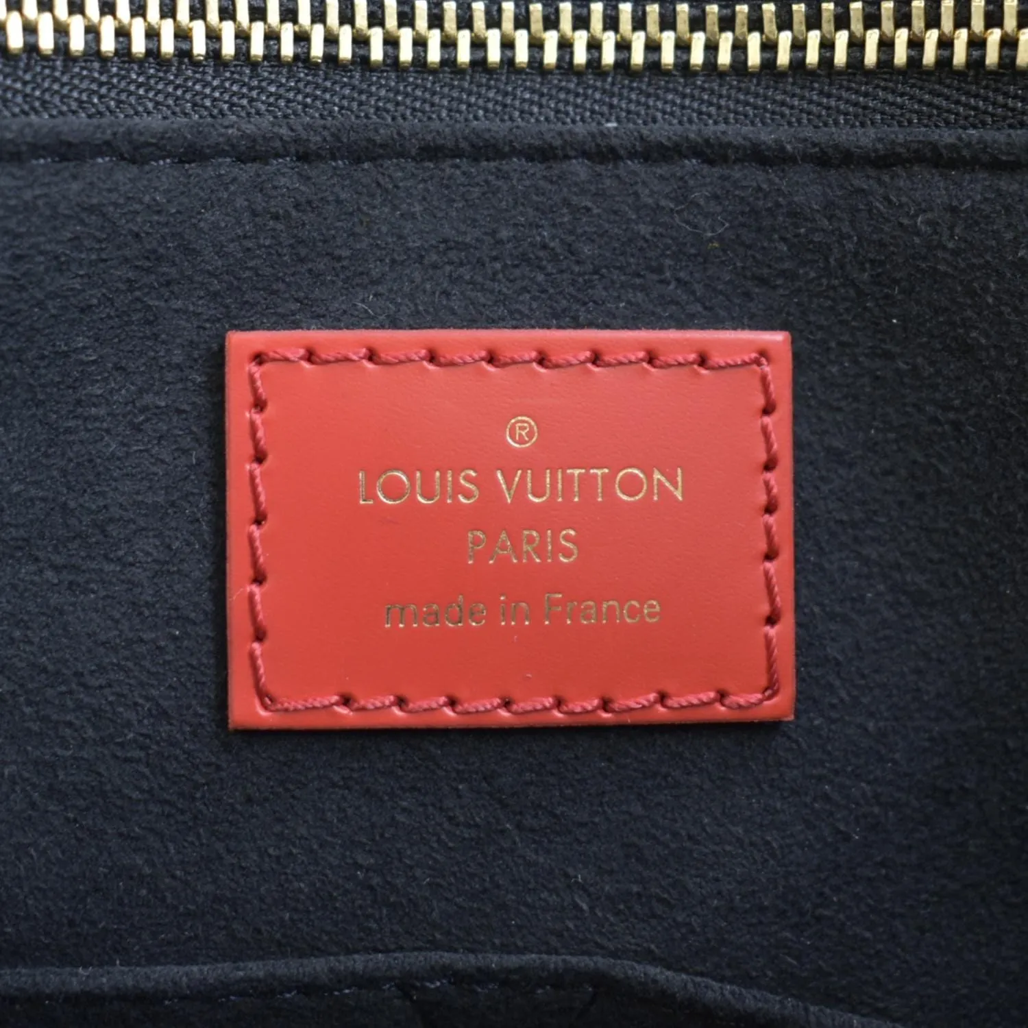 LOUIS VUITTON Onthego GM Crafty Monogram Giant Empreinte Tote Bag Creme