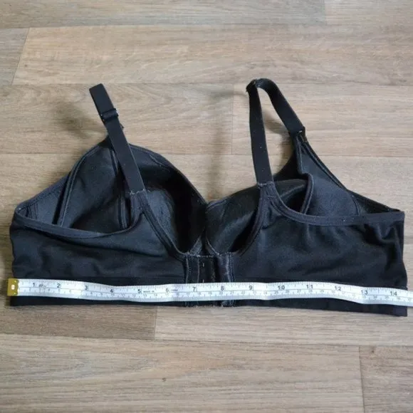 Maternity Playtex Nursing Foam Nursing Bra Bundle Set Size Small